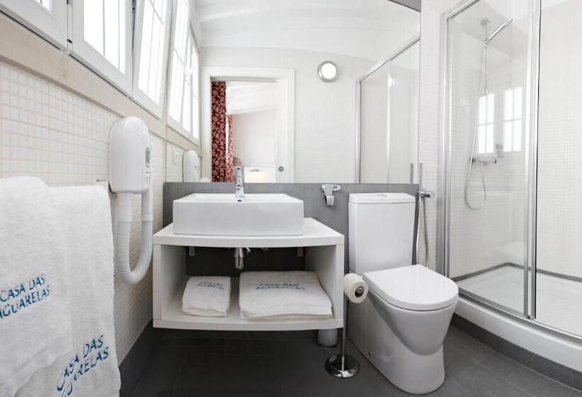 هتل Casa Das Aguarelas