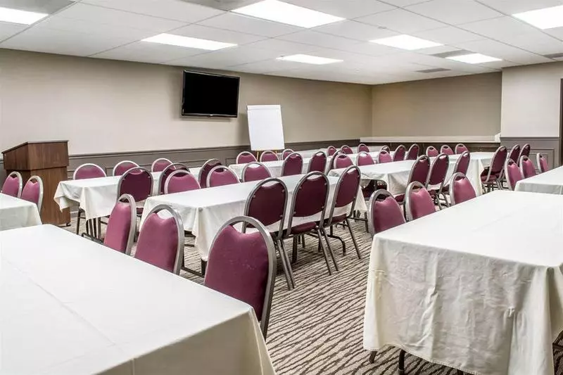 호텔 Comfort Suites Near Potomac Mills