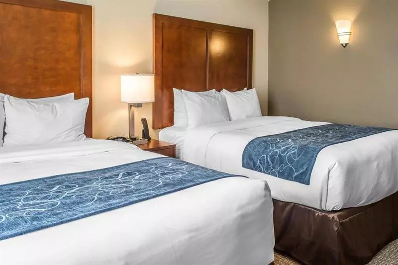 호텔 Comfort Suites Near Potomac Mills