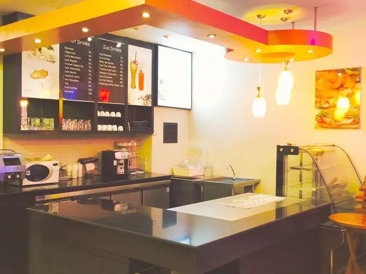 Hotell Enjoy S Beach House & Cafe