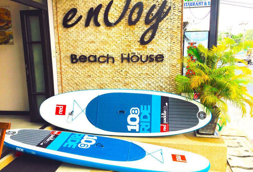 هتل Enjoy S Beach House & Cafe