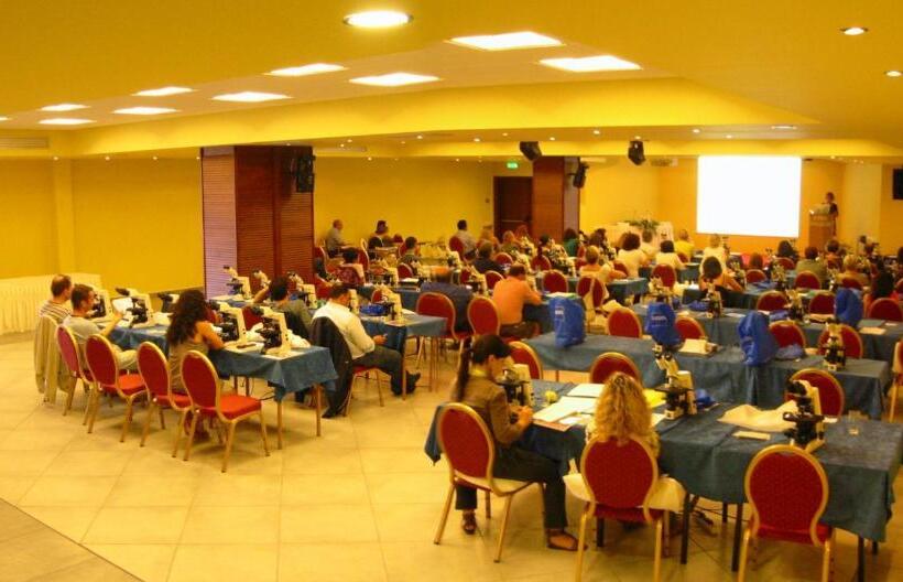 فندق Kymi Palace