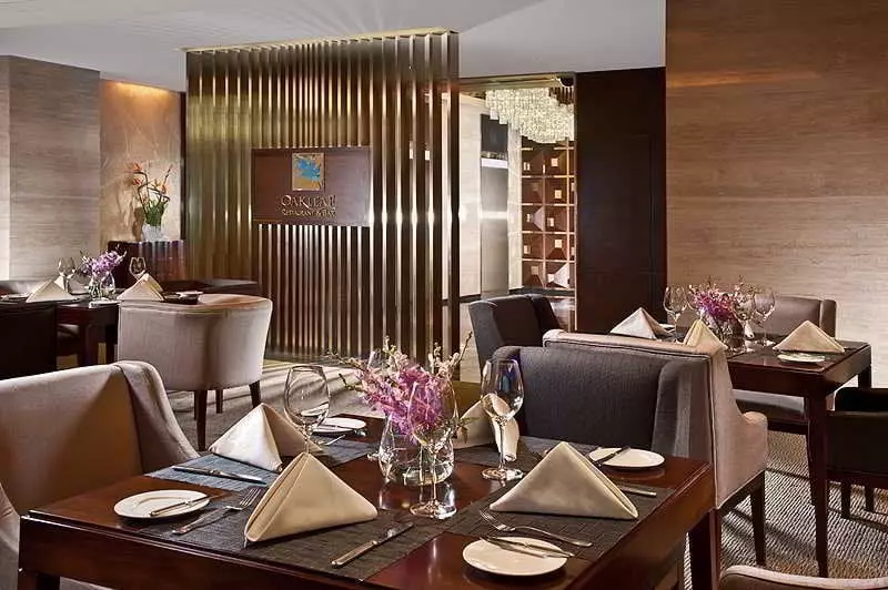 Отель Oakwood Residence Funder