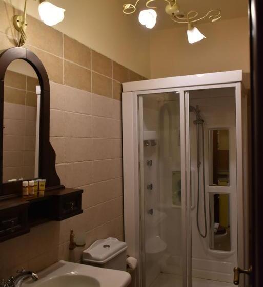 酒店 Odos Oneiron Boutique