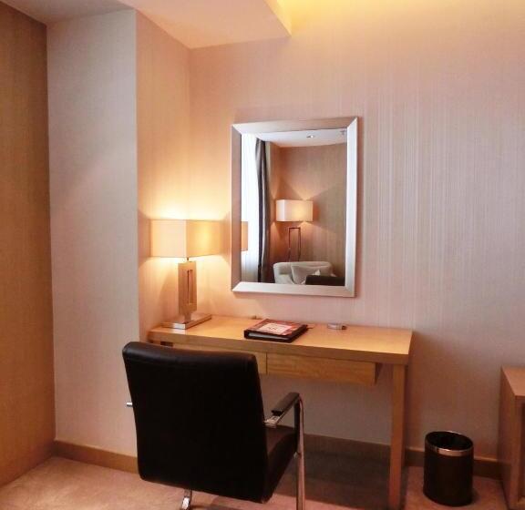 Pearl River International Hotel Canton Fair Provide Free Shuttle Bus