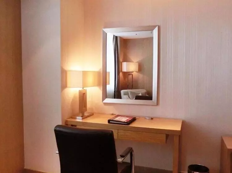 Pearl River International Hotel Canton Fair Provide Free Shuttle Bus