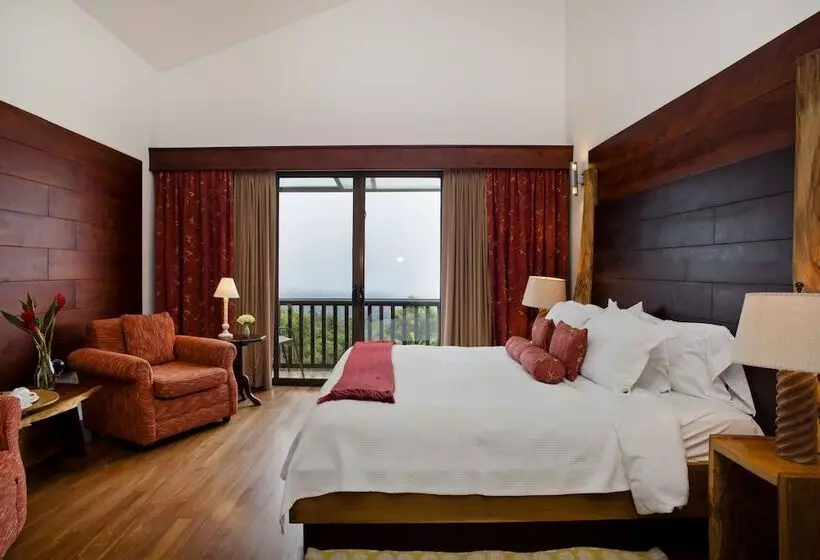 فندق Poas Volcano Lodge