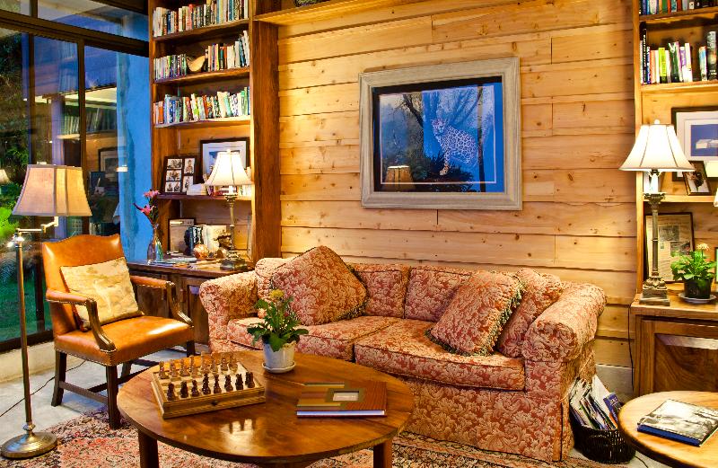 Отель Poas Volcano Lodge