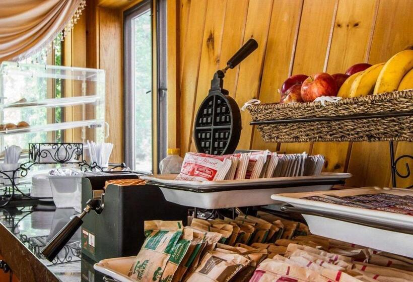 فندق Rodeway Inn & Suites Brunswick Near Hwy 1