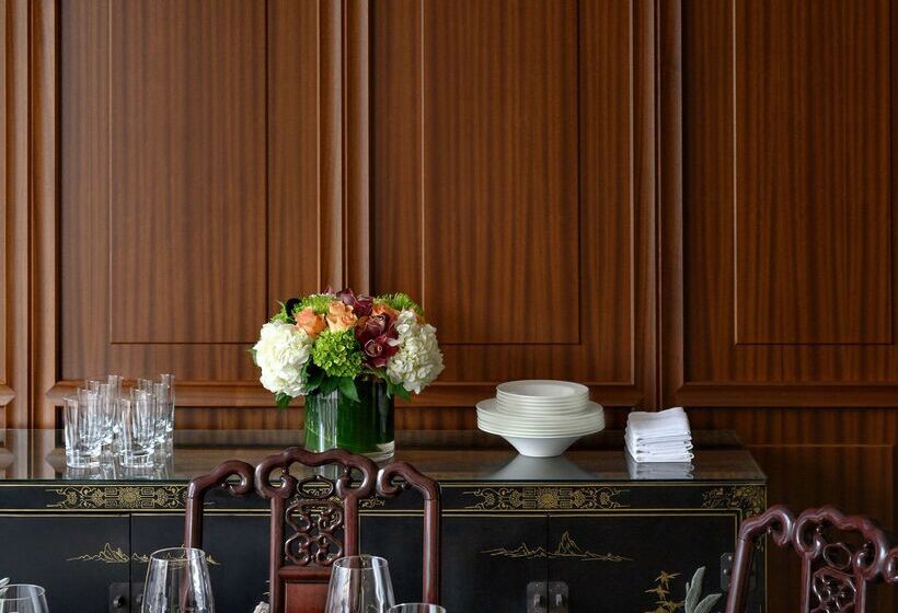 فندق Shangrila Toronto