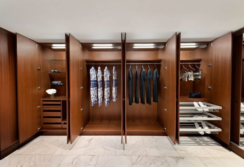 فندق Shangrila Toronto