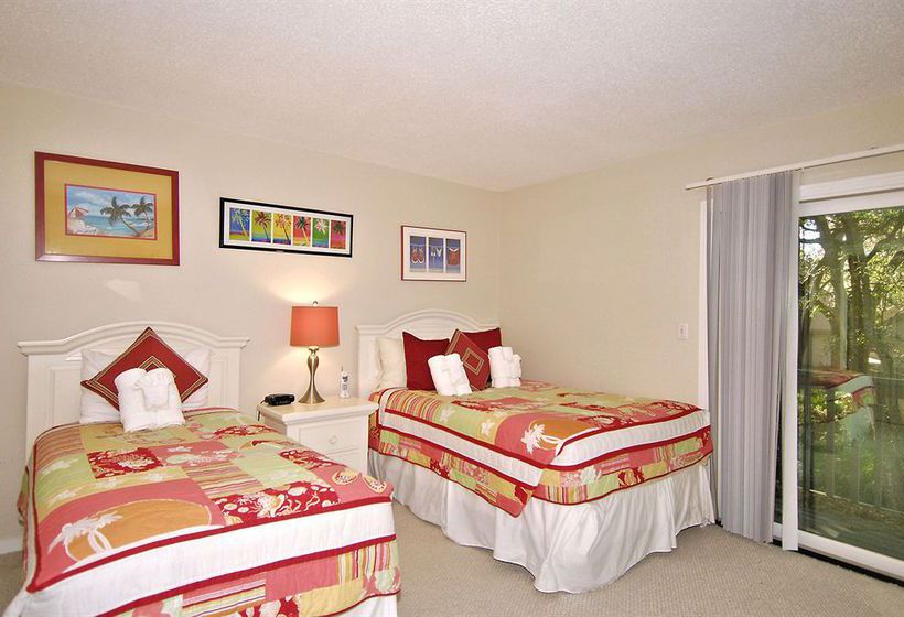 Отель Shipyard Hilton Head Beach & Golf Villas
