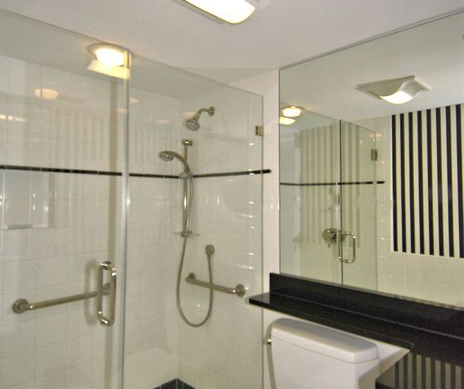 Отель Shipyard Hilton Head Beach & Golf Villas