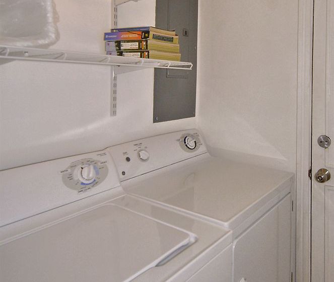 Отель Shipyard Hilton Head Beach & Golf Villas