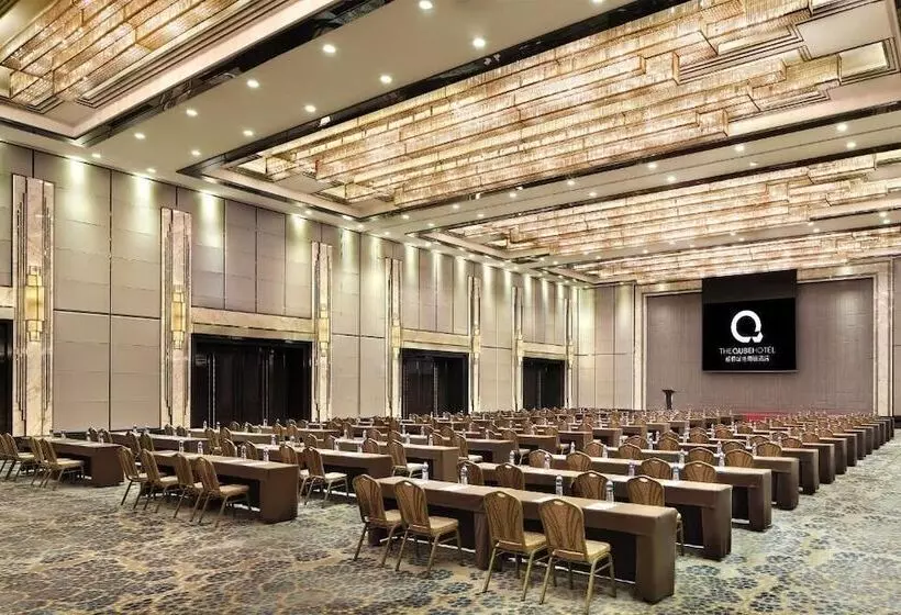 The Qube Hotel Shanghai Xinqiao