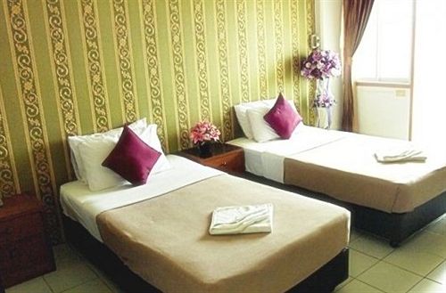 호텔 The Sun Resort & Spa