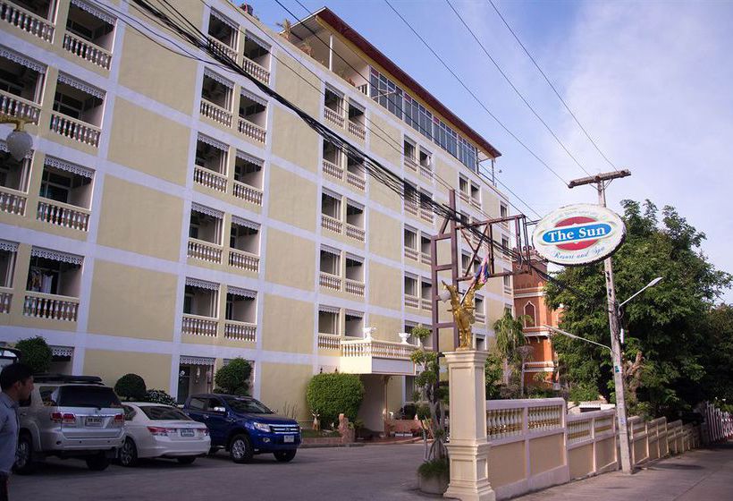 호텔 The Sun Resort & Spa