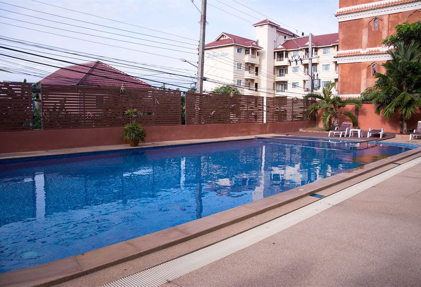 호텔 The Sun Resort & Spa