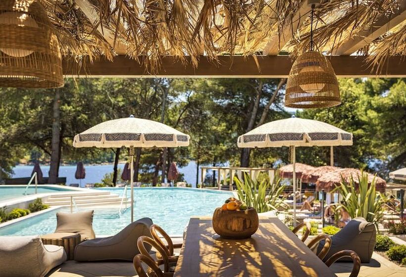 Places Hvar Hotel By Valamar