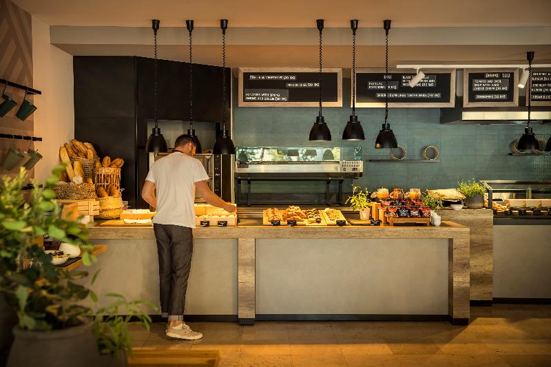 Places Hvar Hotel By Valamar