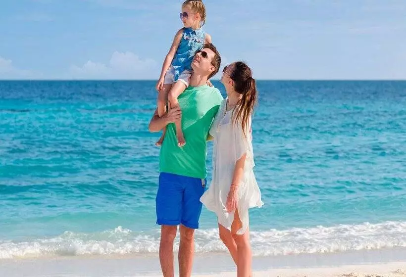 استراحتگاه Grand Oasis Tulum Riviera