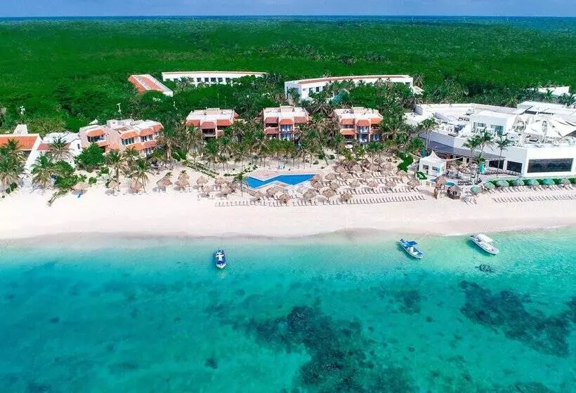 استراحتگاه Grand Oasis Tulum Riviera
