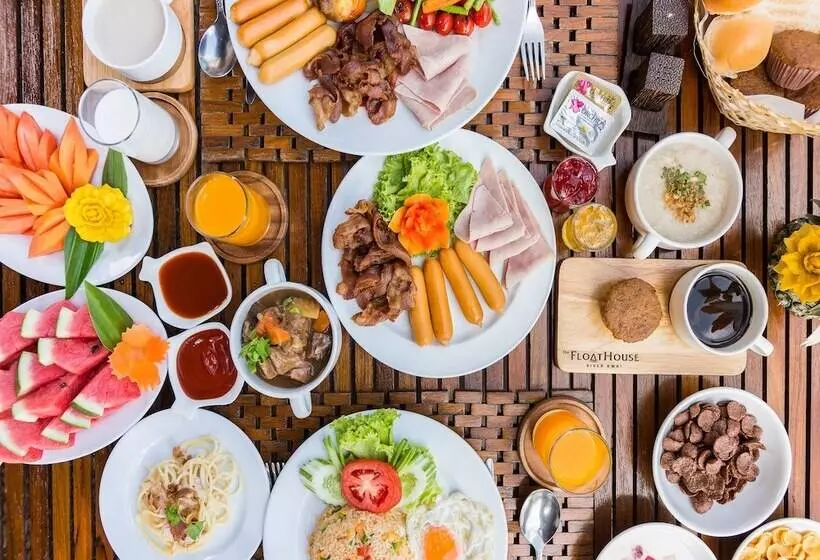 리조트 The Float House River Kwai