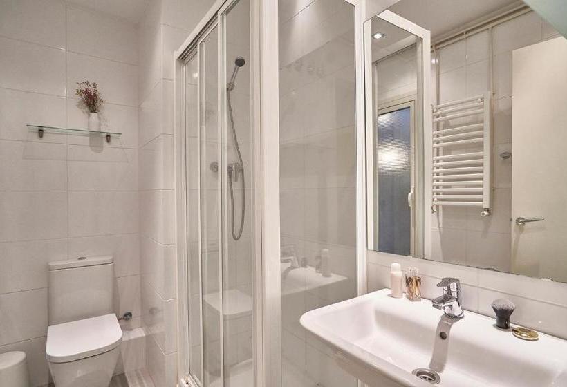 Ainb Diagonal Francesc Macia Apartments