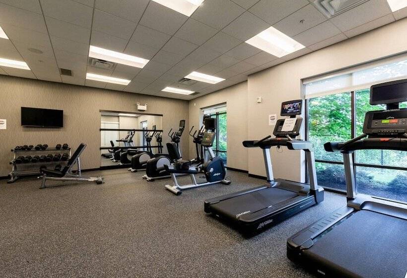 Courtyard By Marriott Cincinnati Midtown/rookwood