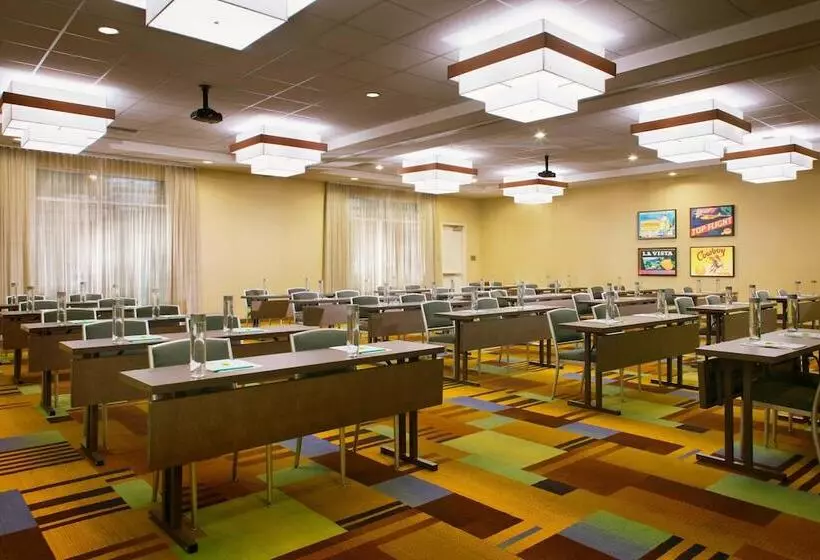 Fairfield Inn & Suites By Marriott Tustin Orange County
