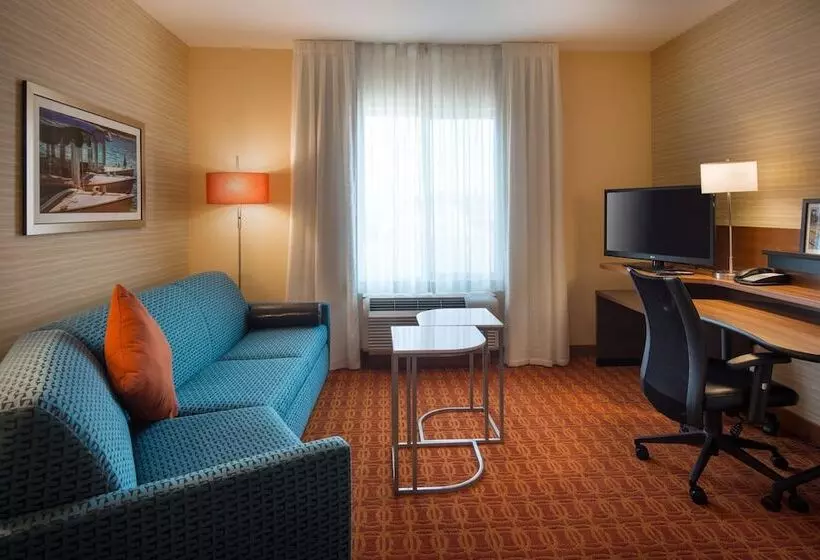 Fairfield Inn & Suites By Marriott Tustin Orange County