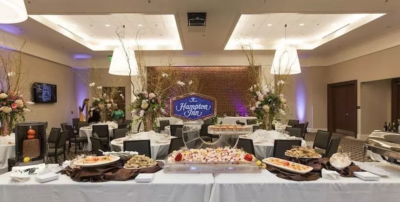 Hampton Inn & Suites Chapel Hillcarrboro/downtown