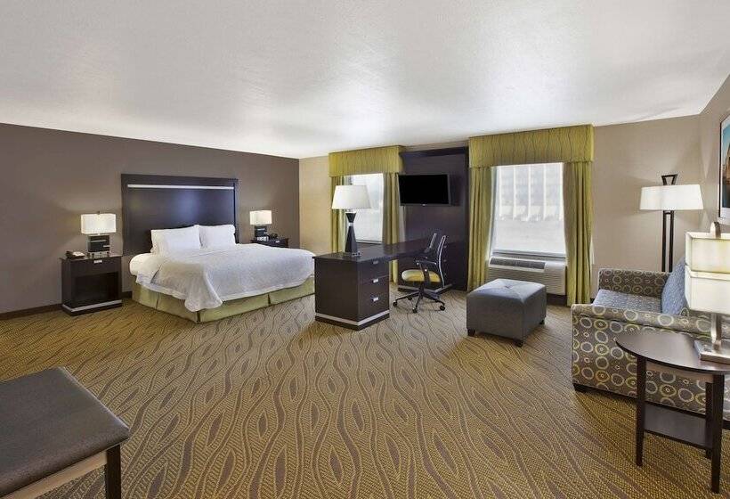 Hampton Inn & Suites Elyria