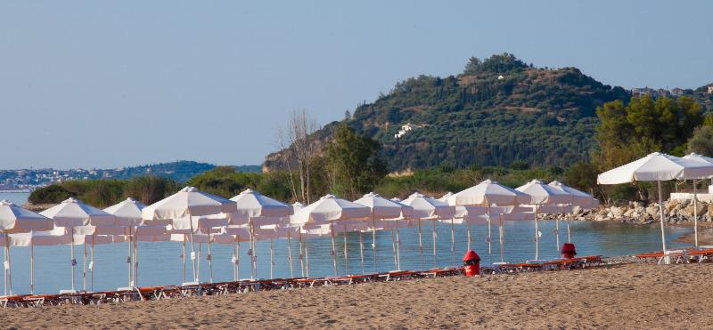 Akroyali Hotel & Villas