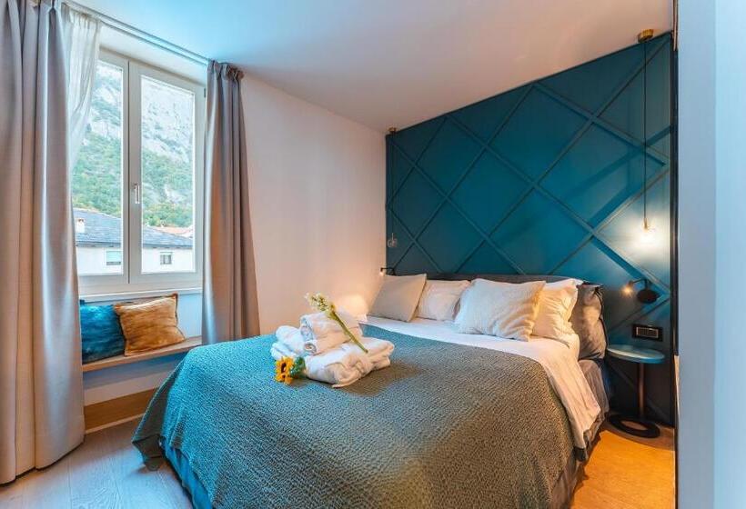 فندق Albergo Caffe Centrale