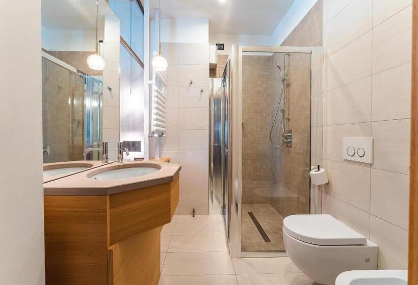 فندق Albergo Caffe Centrale