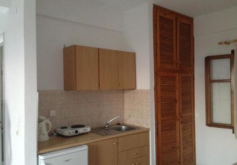 ホテル Apollonia Bay