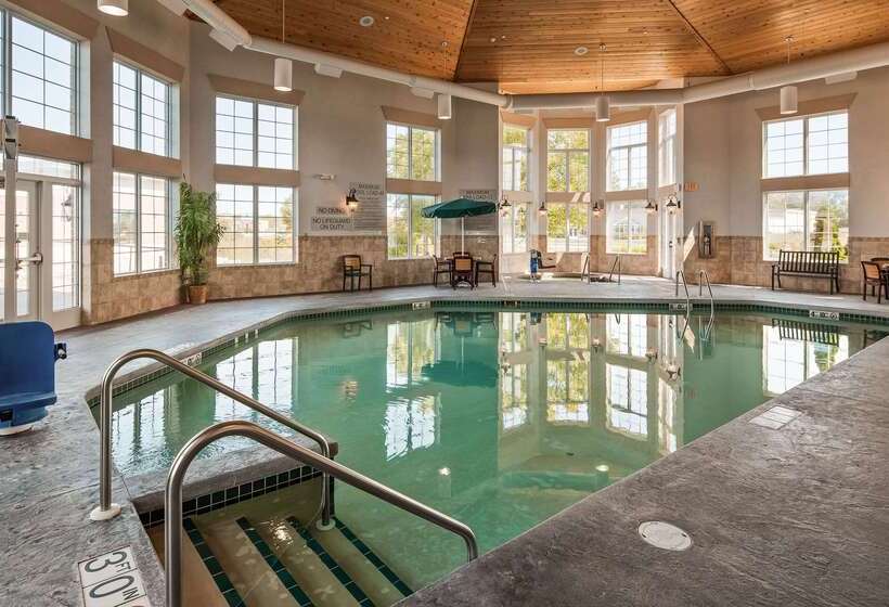 酒店 Best Western Plus Appleton Airport Mall