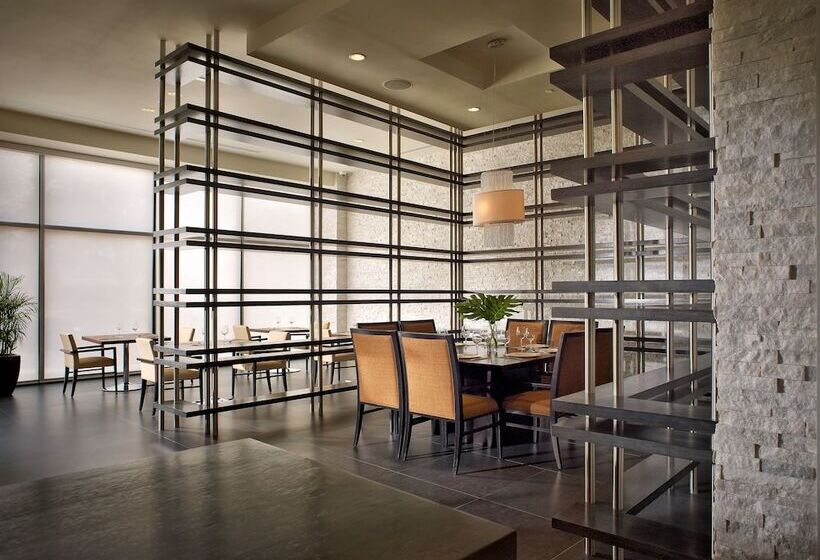 Eb Hotel Miami Airport