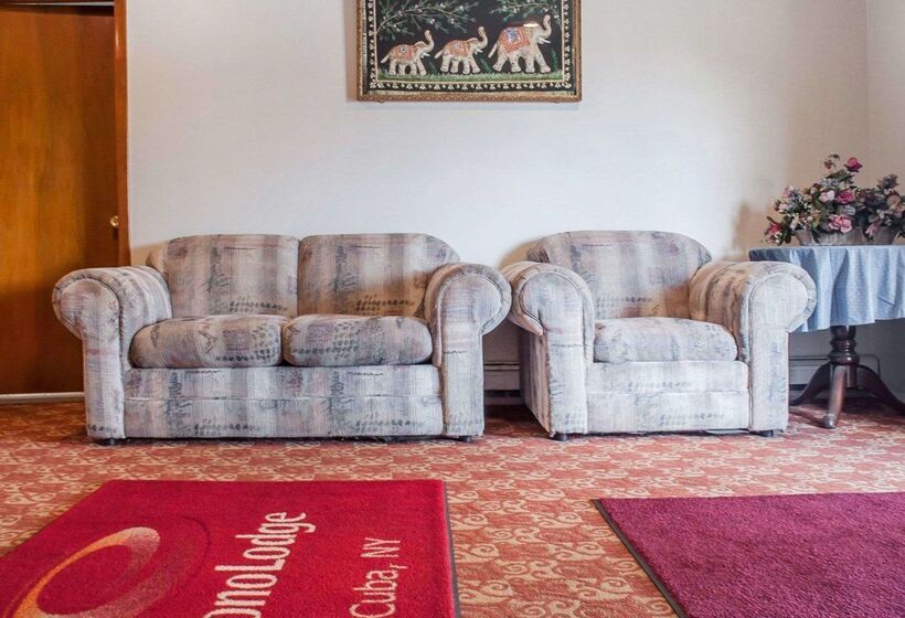 בית מלון כפרי Econo Lodge Cuba I86