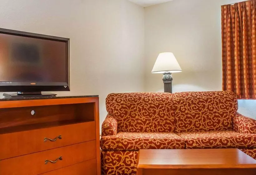 בית מלון כפרי Econo Lodge Cuba I86