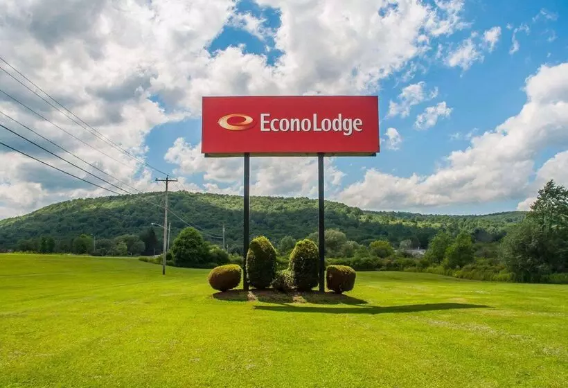 בית מלון כפרי Econo Lodge Cuba I86