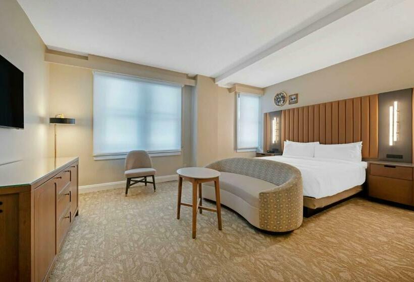 Отель Flor Tampa Downtown, Tapestry Collection By Hilton