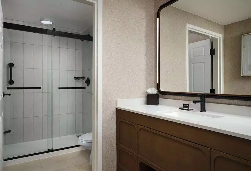 ホテル Flor Tampa Downtown, Tapestry Collection By Hilton