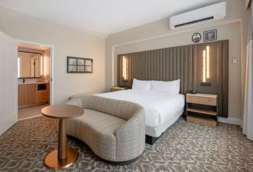 ホテル Flor Tampa Downtown, Tapestry Collection By Hilton