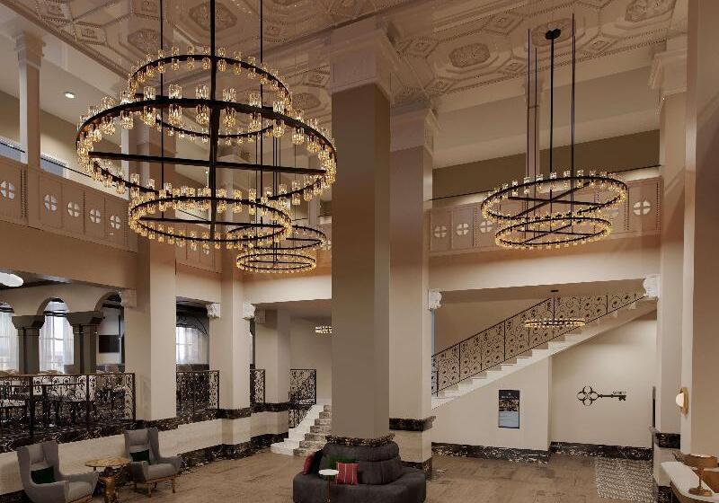 Отель Flor Tampa Downtown, Tapestry Collection By Hilton