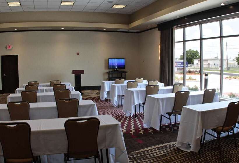 فندق Hilton Garden Inn Victoria