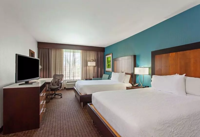 ホテル Hilton Garden Inn Victoria