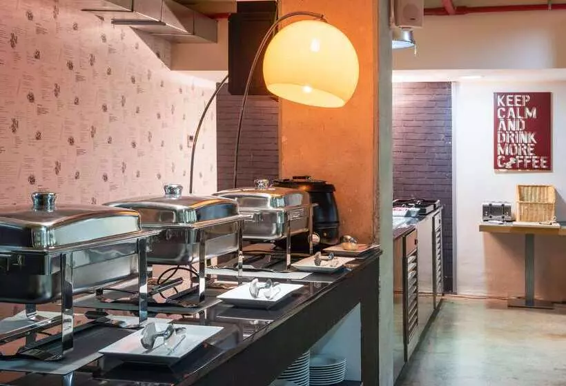 هتل Madrid Airport Suites, Affiliated By Meliá