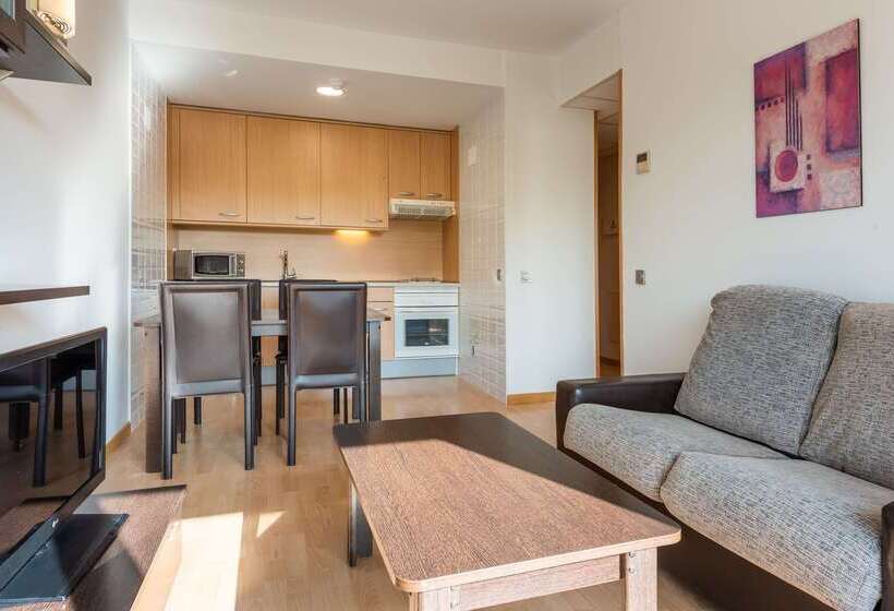 هتل Madrid Airport Suites, Affiliated By Meliá